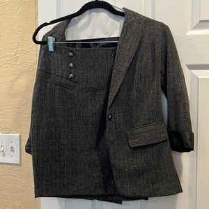 Gray/black skirt suit